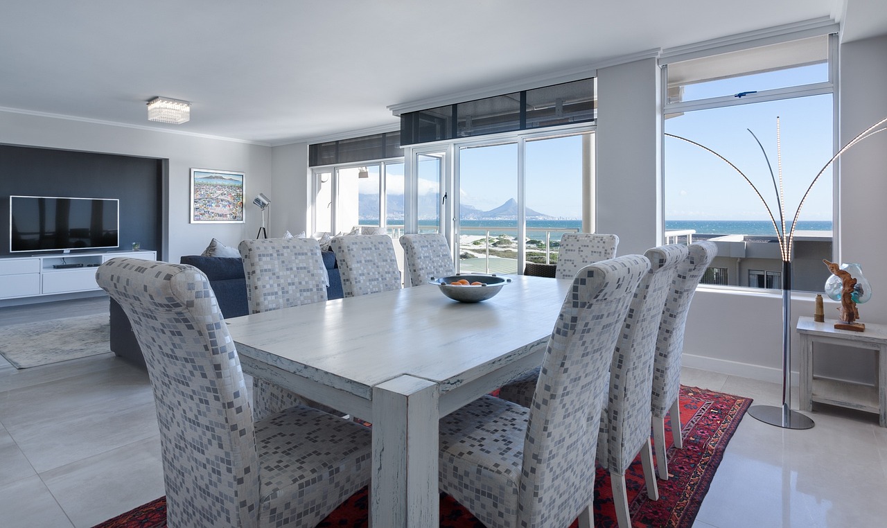 dining room in front sea side